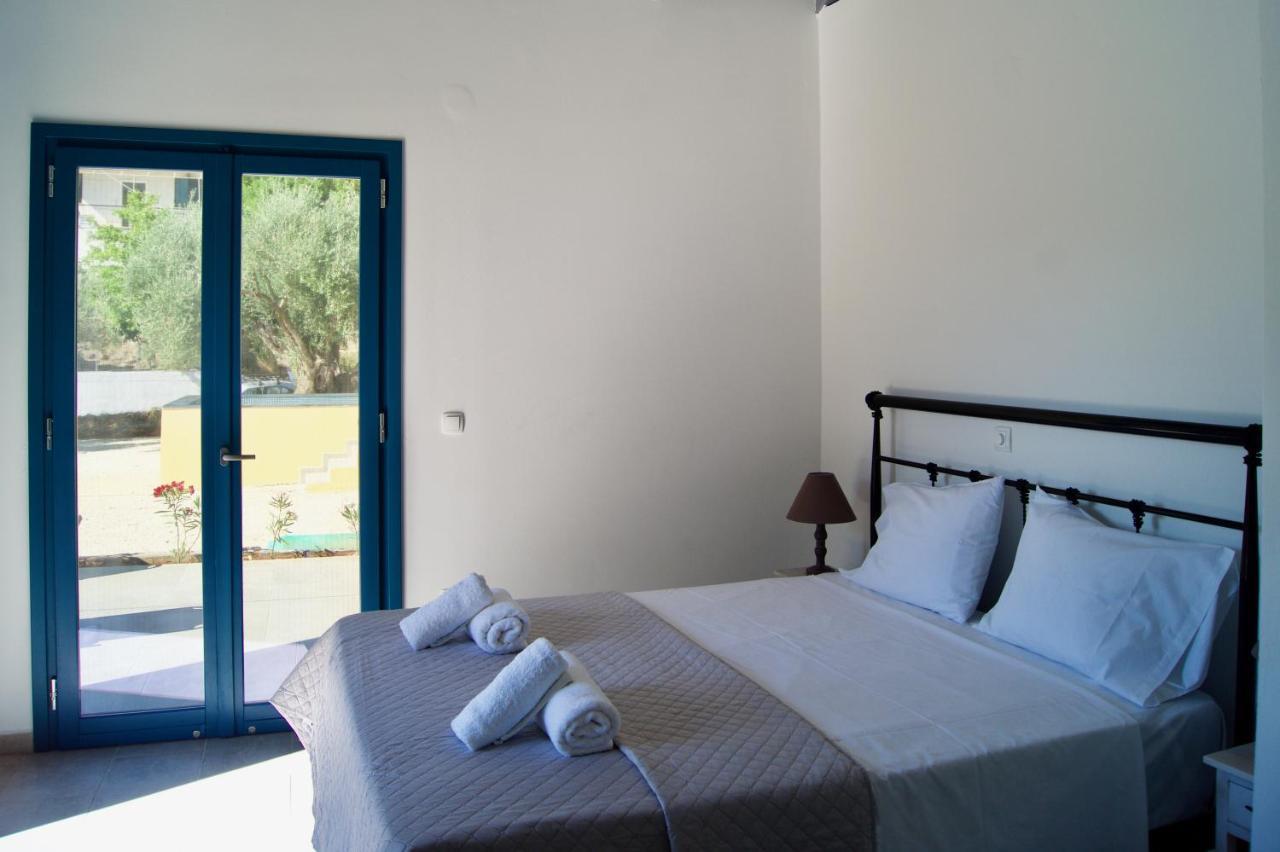 Throisma Studios With Private Pool & Parking Asos Luaran gambar