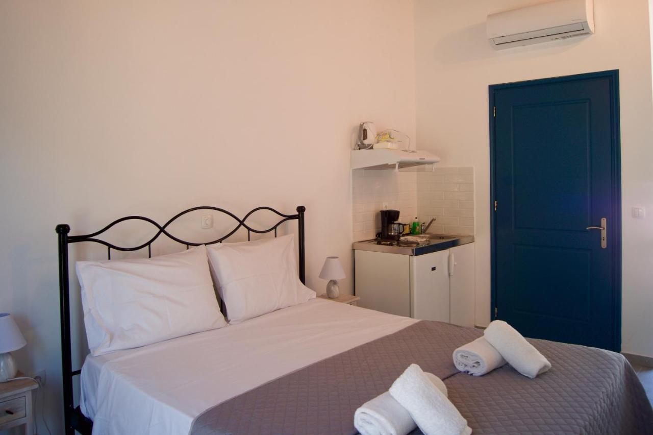 Throisma Studios With Private Pool & Parking Asos Luaran gambar